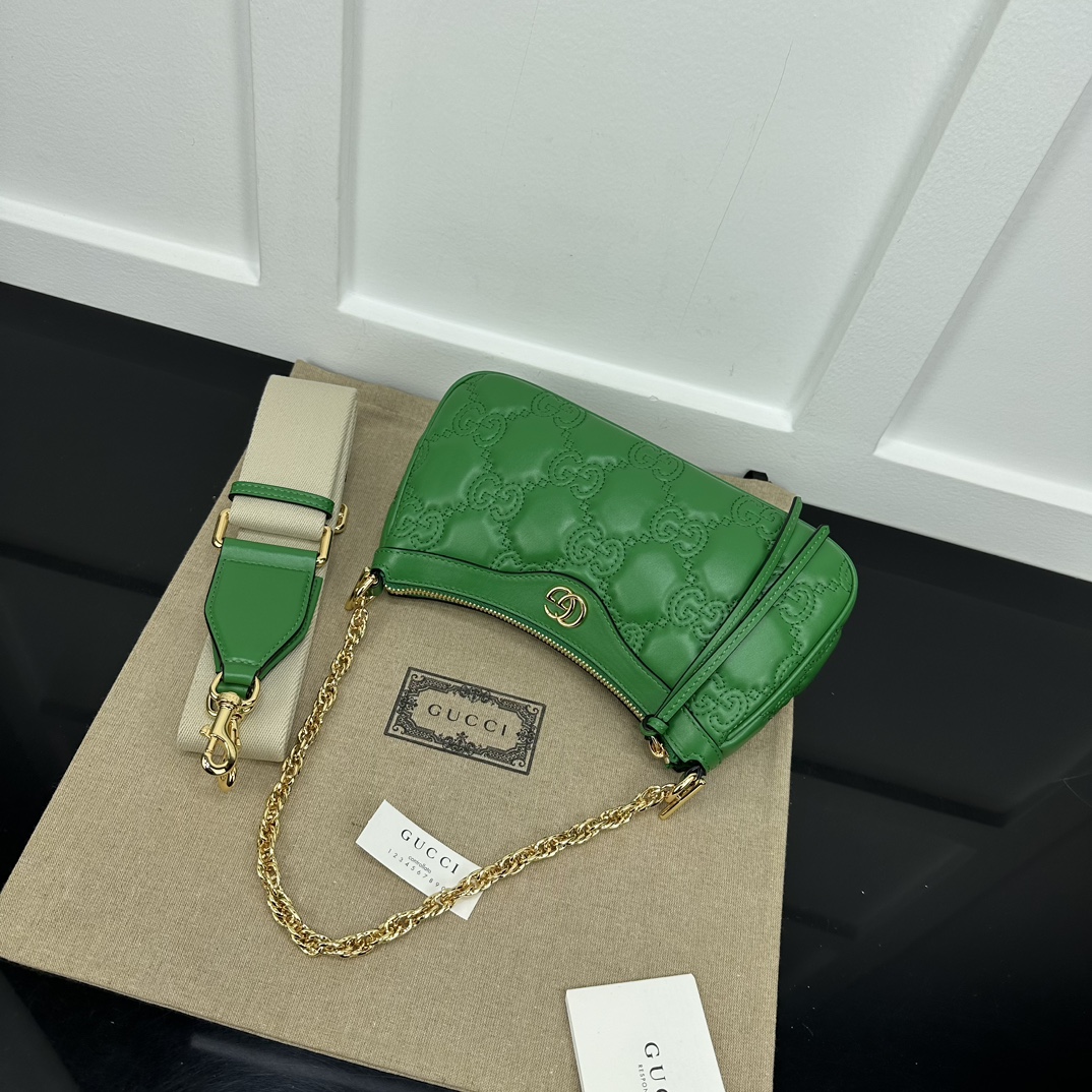 Gucci Hobo Bags